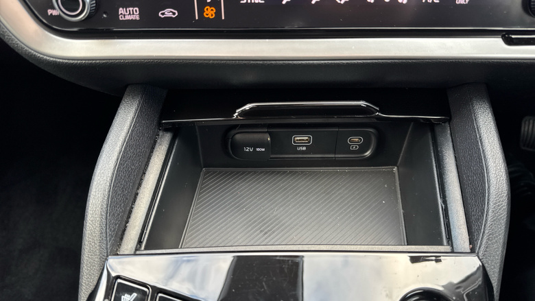 Kia Sportage 1.6T GDi PHEV 3 5dr Auto AWD Estate